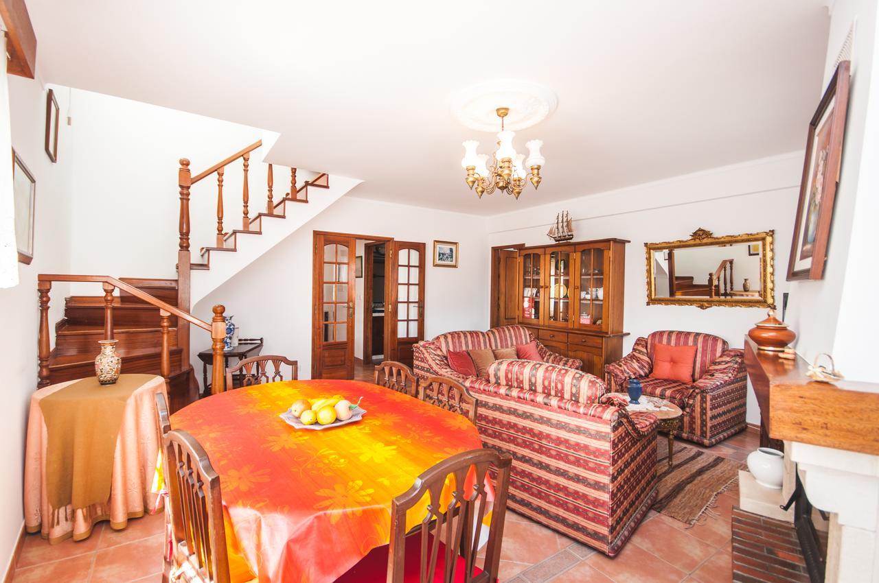 Rivers Nation Surf Camp Bed and Breakfast Atouguia Da Baleia Exteriör bild