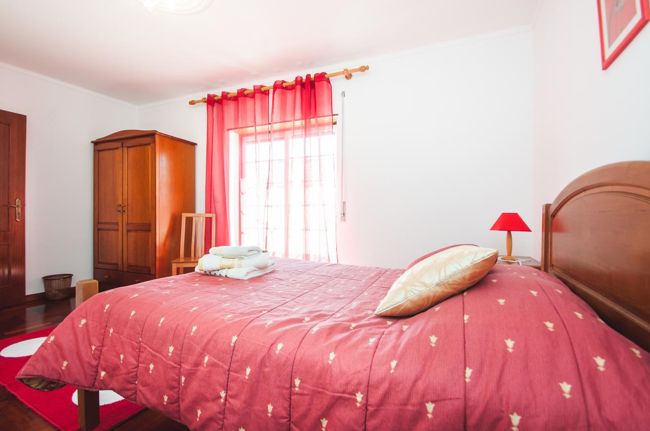 Rivers Nation Surf Camp Bed and Breakfast Atouguia Da Baleia Exteriör bild