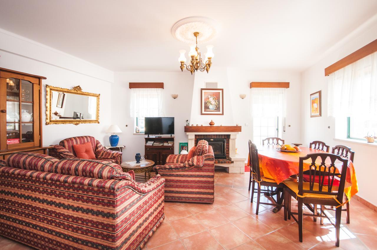 Rivers Nation Surf Camp Bed and Breakfast Atouguia Da Baleia Exteriör bild